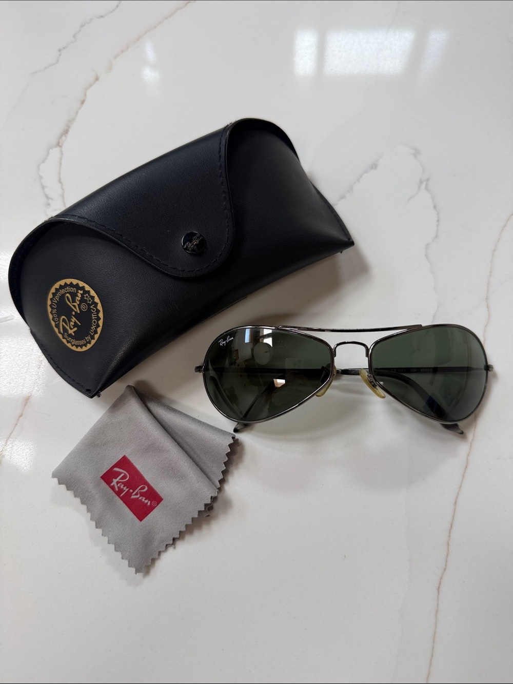 Men’s Ray Ban Aviator Sunglasses